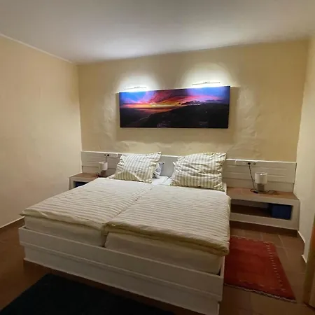 Chateau 5 *